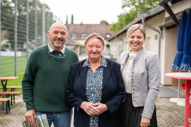 Handball, Skifahren und Demokratie
